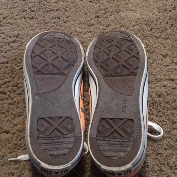 Converse All Star Chuck Taylor tennis shoes 11 - Picture 9 of 9